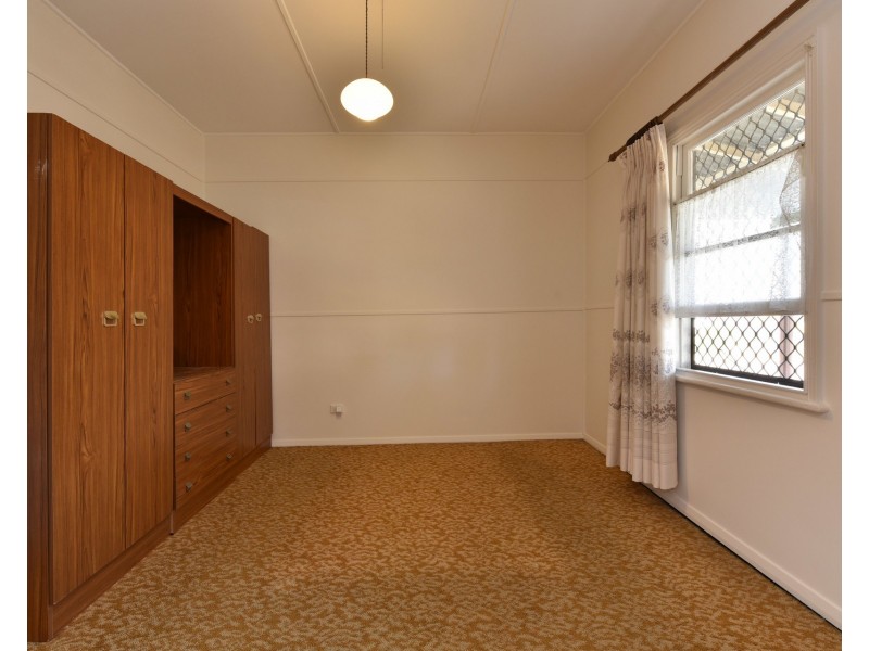 30 Cooper Street, Cessnock NSW 2325