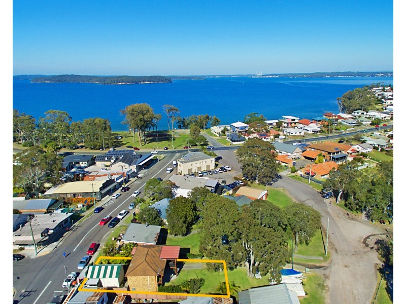 293 Watkins Road, Wangi Wangi NSW 2267