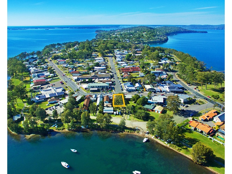 293 Watkins Road, Wangi Wangi NSW 2267