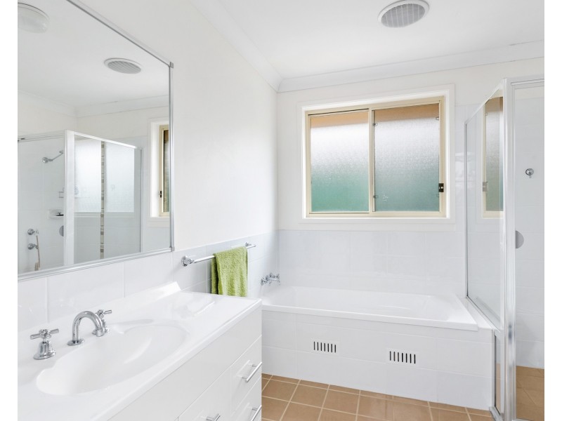 125 Aberglasslyn Road, Rutherford NSW 2320