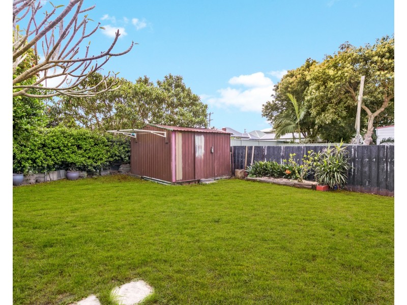 54 Greaves Street, Mayfield East NSW 2304