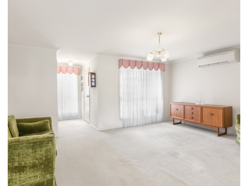 2/3 Elm Avenue, Cardiff South NSW 2285