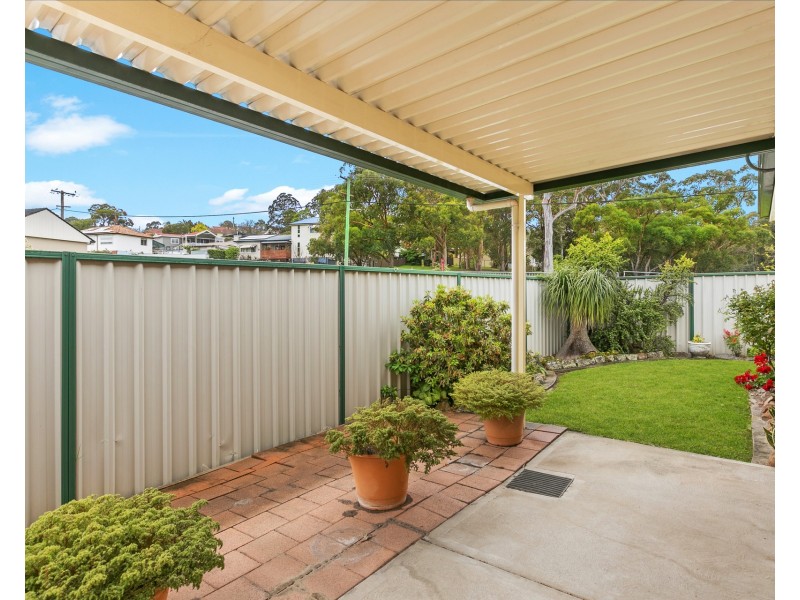 2/3 Elm Avenue, Cardiff South NSW 2285