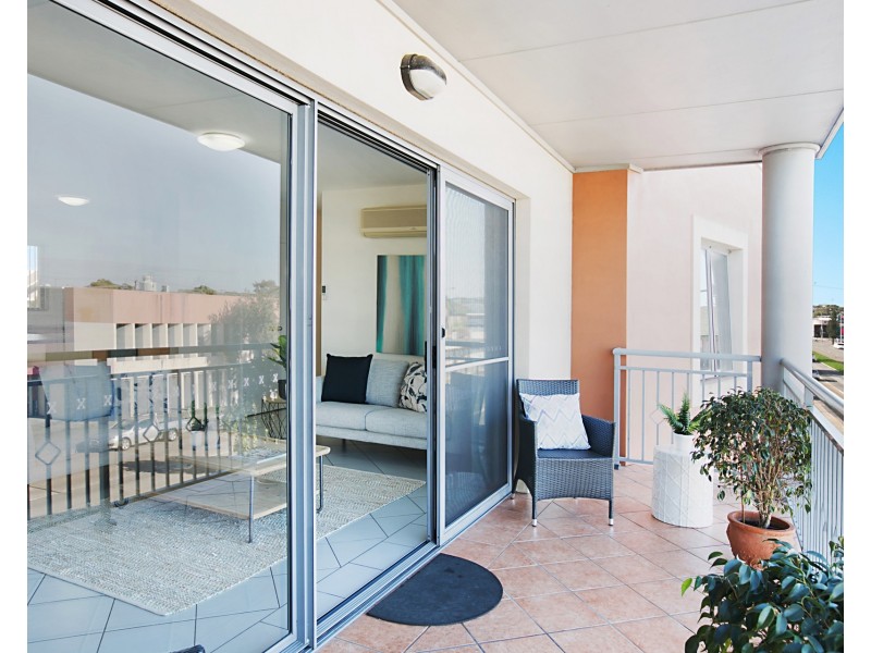 15/74 Tudor Street, Hamilton NSW 2303