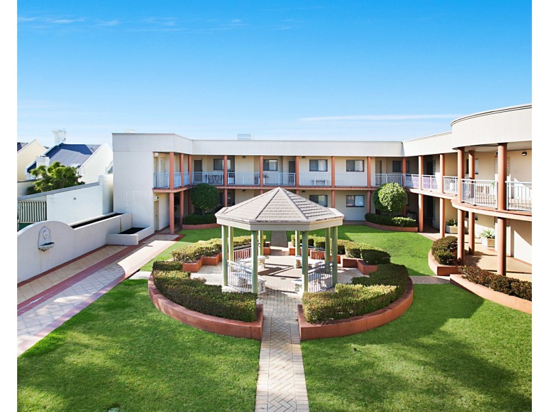 15/74 Tudor Street, Hamilton NSW 2303