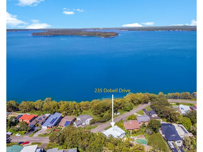 235 Dobell Drive, Wangi Wangi NSW 2267