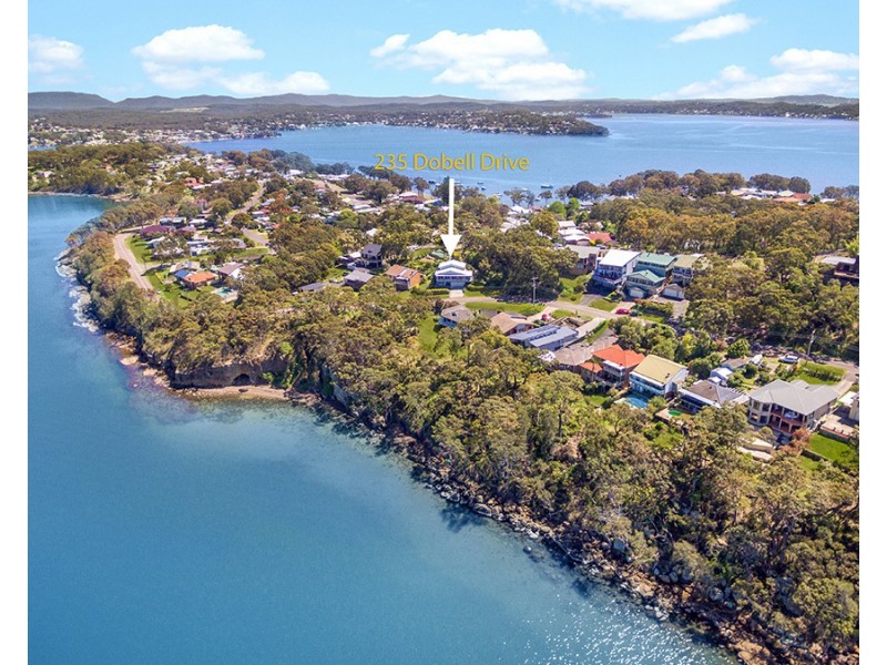 235 Dobell Drive, Wangi Wangi NSW 2267