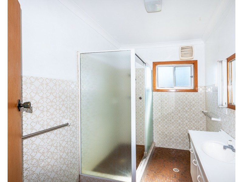 23 Brunker Road, Broadmeadow NSW 2292