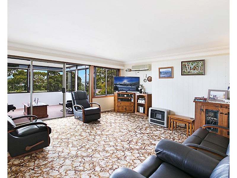 13 Lakeview Road, Wangi Wangi NSW 2267