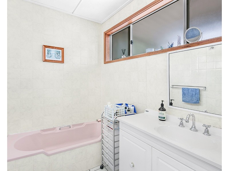 13 Lakeview Road, Wangi Wangi NSW 2267