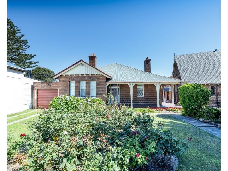 148 Denison Street, Hamilton NSW 2303