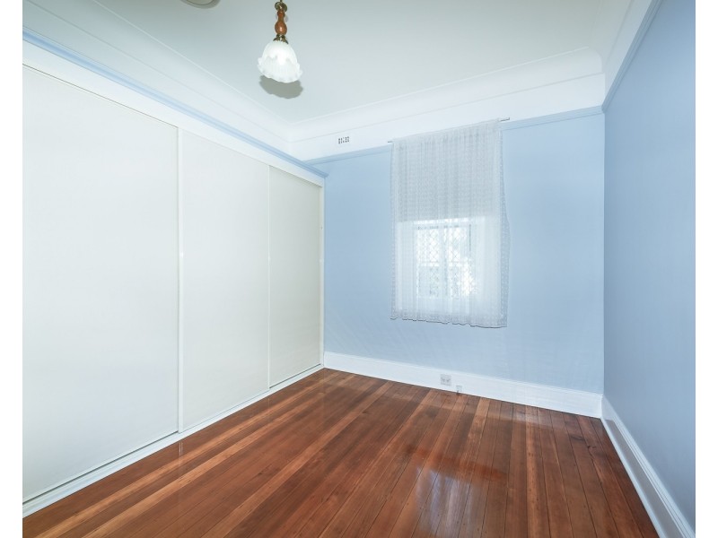 148 Denison Street, Hamilton NSW 2303