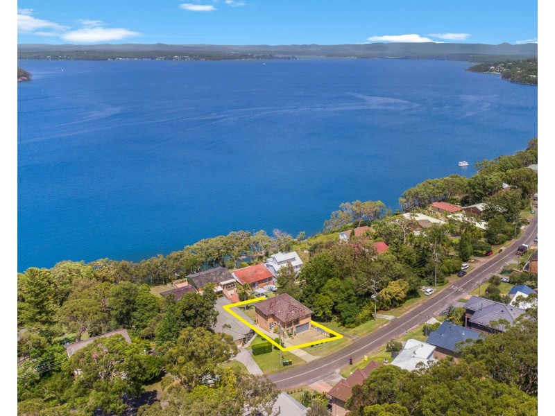 290 Dobell Drive, Wangi Wangi NSW 2267