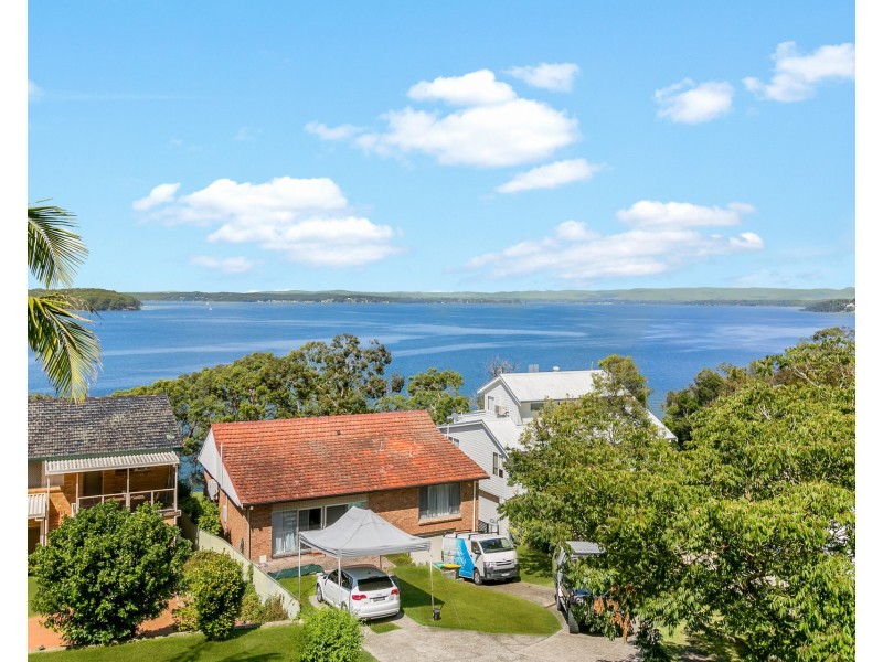 290 Dobell Drive, Wangi Wangi NSW 2267
