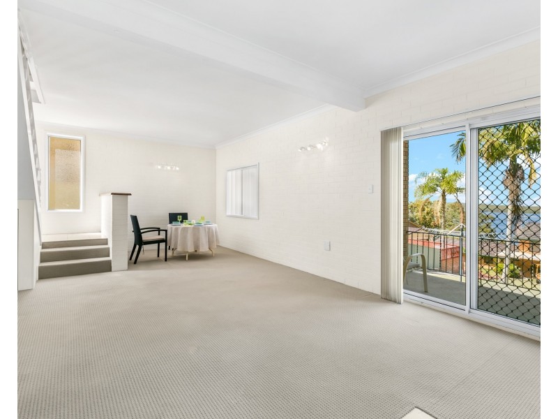 290 Dobell Drive, Wangi Wangi NSW 2267