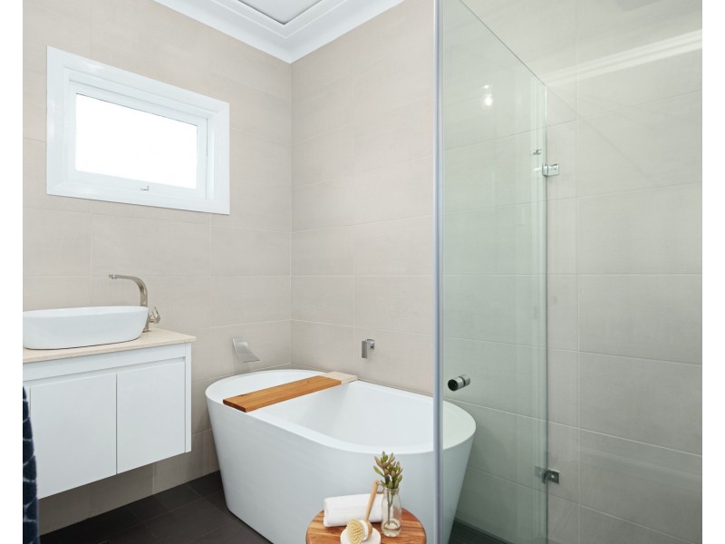 6 Yarrum Street, Adamstown Heights NSW 2289