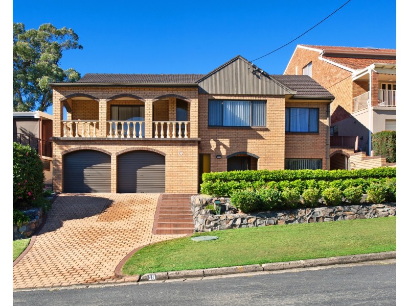 19 Kuranda Crescent, Kotara NSW 2289