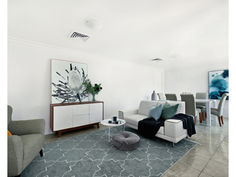 19 Kuranda Crescent, Kotara NSW 2289