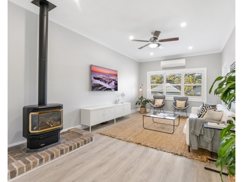 138 Gosford Road, Adamstown NSW 2289