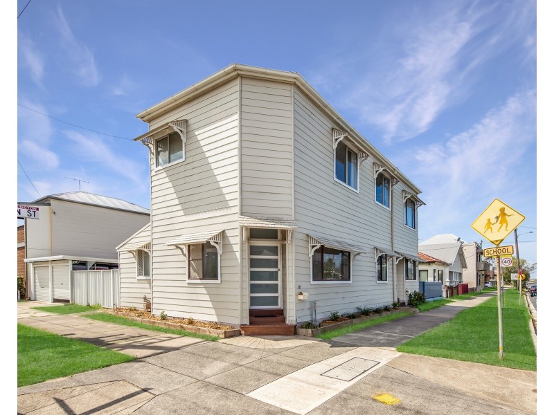 21 Robertson Street, Carrington NSW 2294