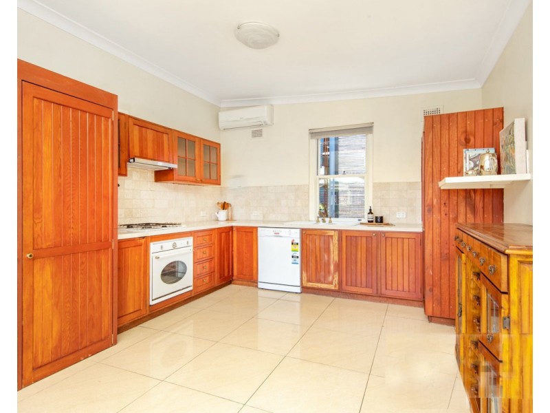 24 Hewison Street, Tighes Hill NSW 2297