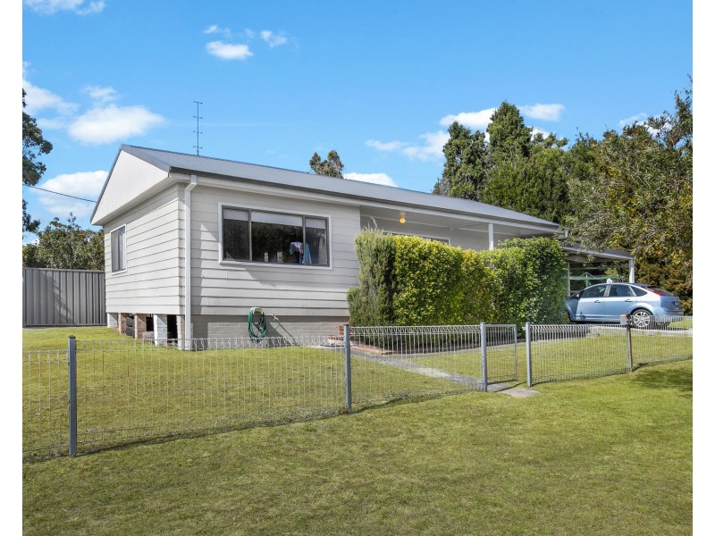 18 Waterview Road, Cardiff South NSW 2285