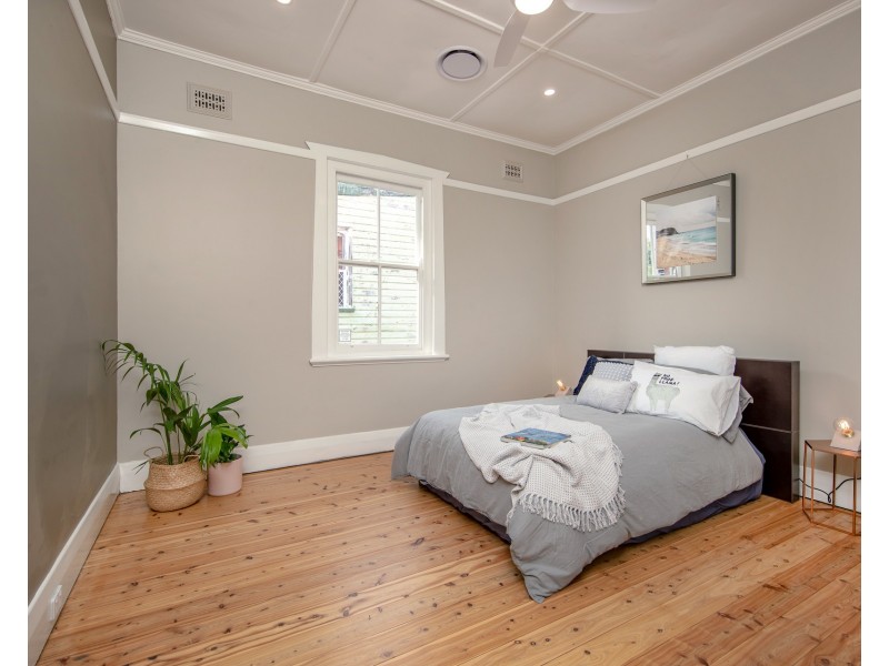 18 Margaret Street, Tighes Hill NSW 2297