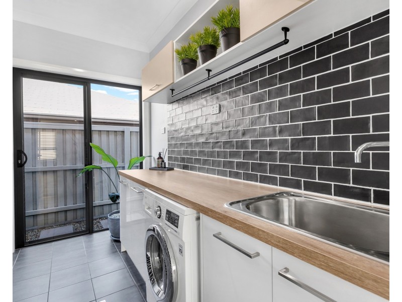 45 Tulkaba Street, Fletcher NSW 2287