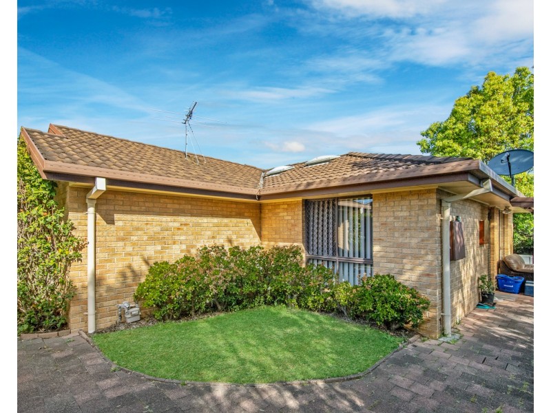 2/12 John Street, Cardiff South NSW 2285