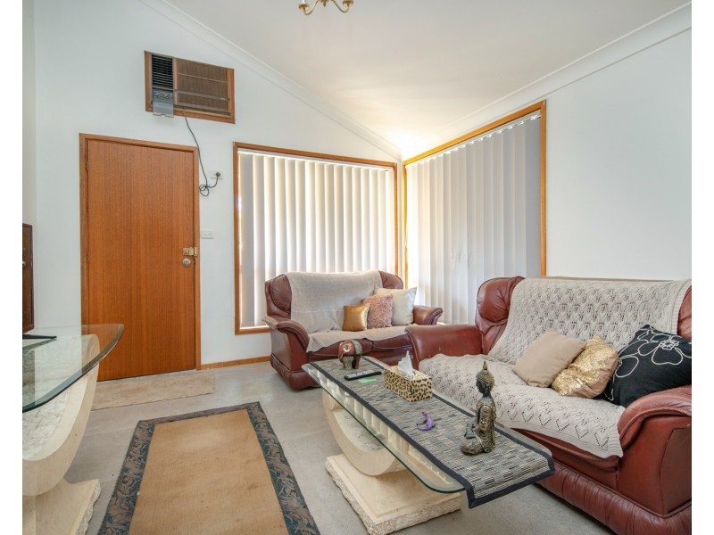 2/12 John Street, Cardiff South NSW 2285