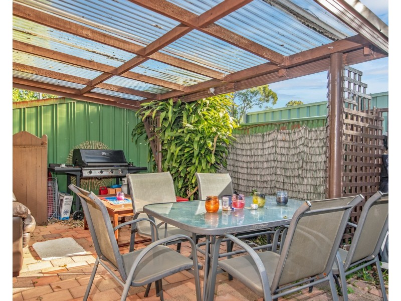 2/12 John Street, Cardiff South NSW 2285