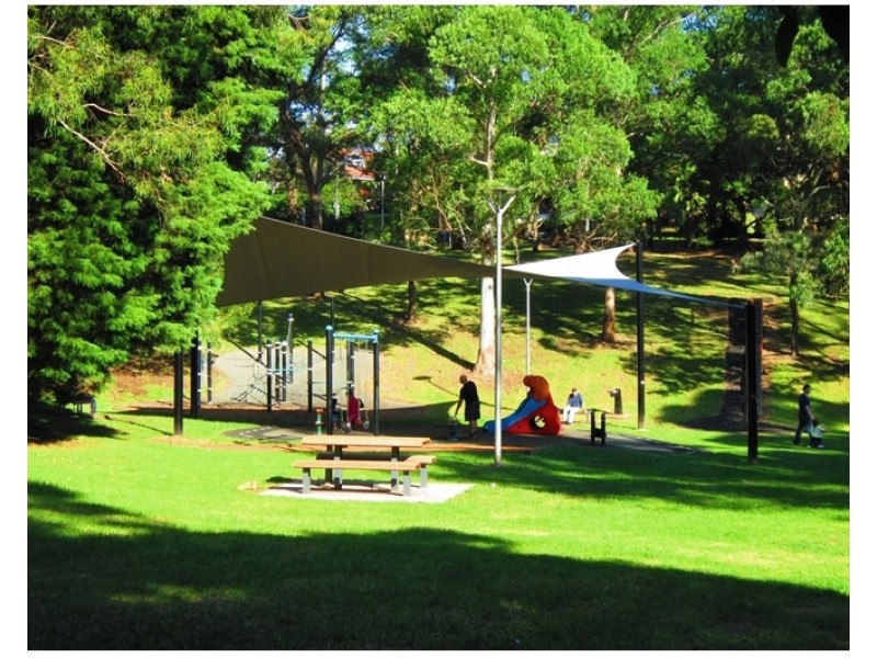 202/6 Duntroon Ave, St Leonards NSW 2065