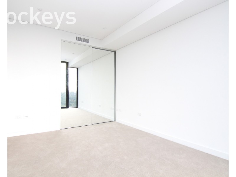 911/10 Atchison Street, St Leonards NSW 2065