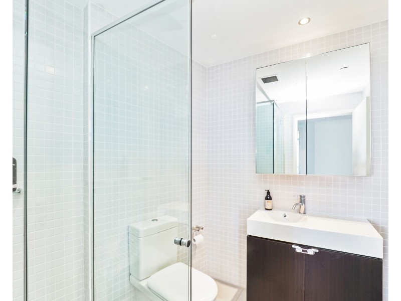 1301W/599 Pacific Highway, St Leonards NSW 2065