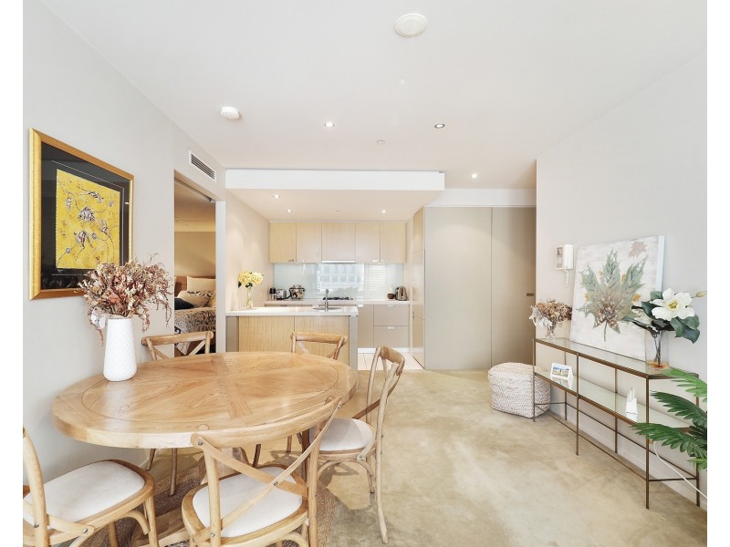 W704/599 Pacific Highway, St Leonards NSW 2065