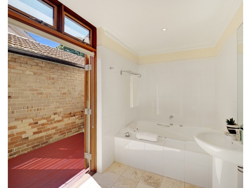 10 Mcburney Street, Naremburn NSW 2065