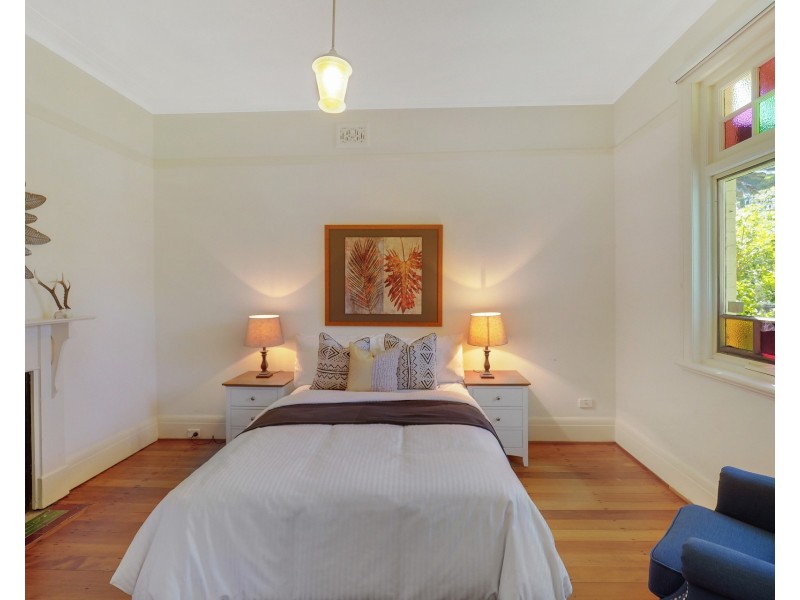 10 Mcburney Street, Naremburn NSW 2065