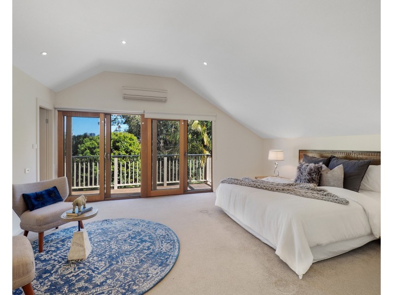 10 Mcburney Street, Naremburn NSW 2065