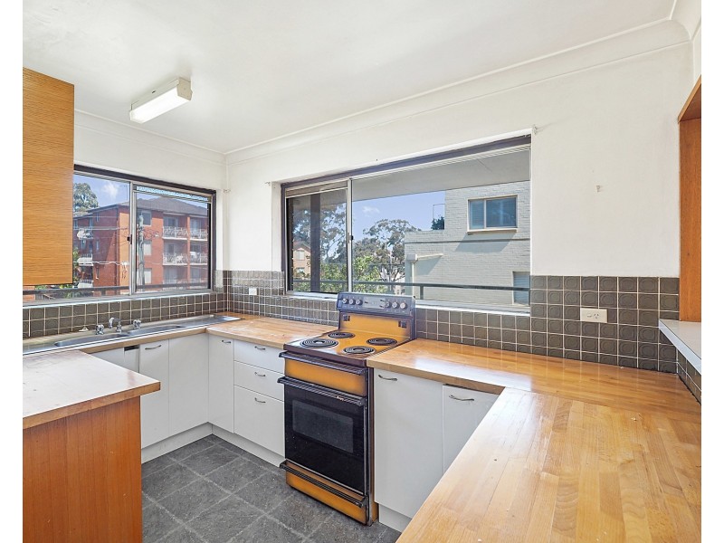 6/7 Linsley Street, Gladesville NSW 2111