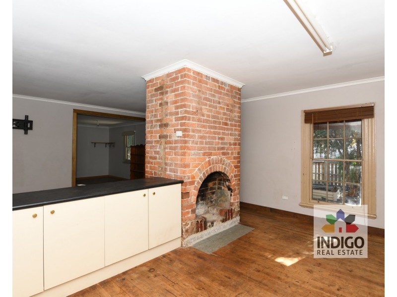 25 Main Street, Chiltern VIC 3683