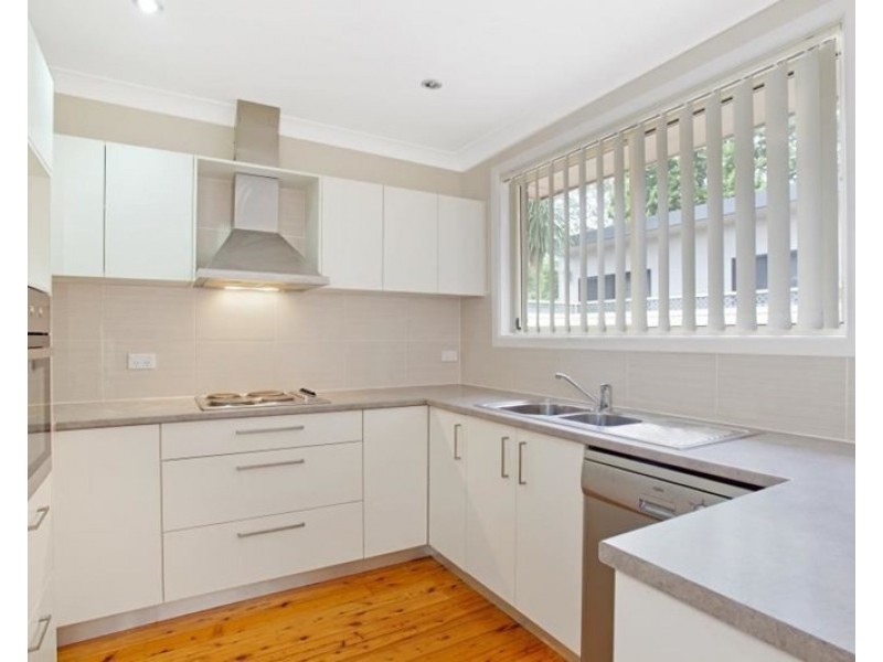 12 Gordon Avenue, Castle Hill NSW 2154