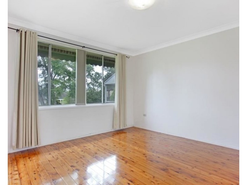 12 Gordon Avenue, Castle Hill NSW 2154