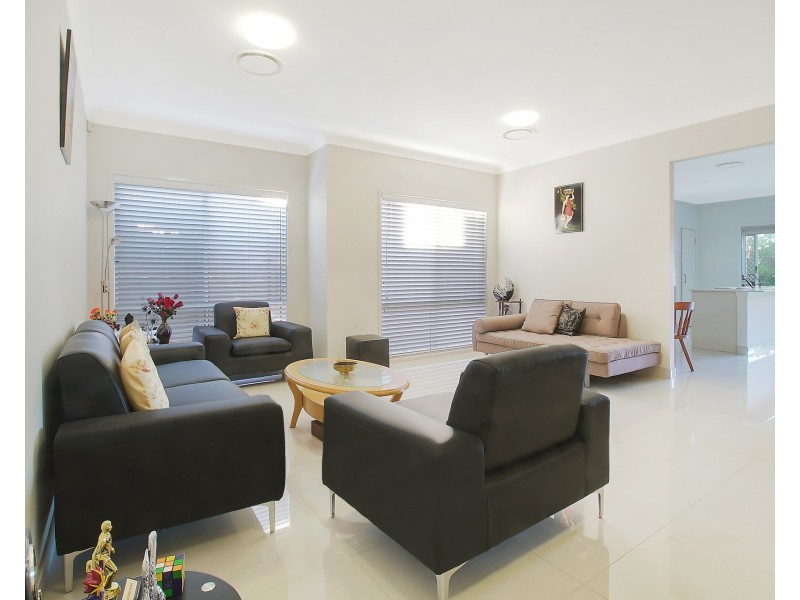 3 Ripple Crescent, The Ponds NSW 2769