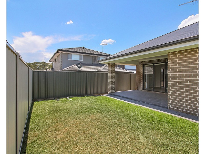 31 Reuben Street, Riverstone NSW 2765