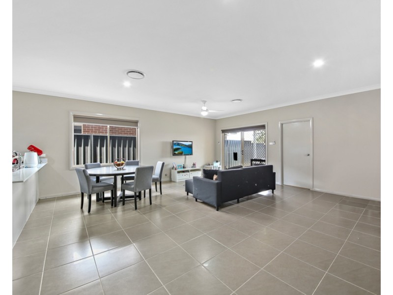 10 Ritchie Street, Riverstone NSW 2765