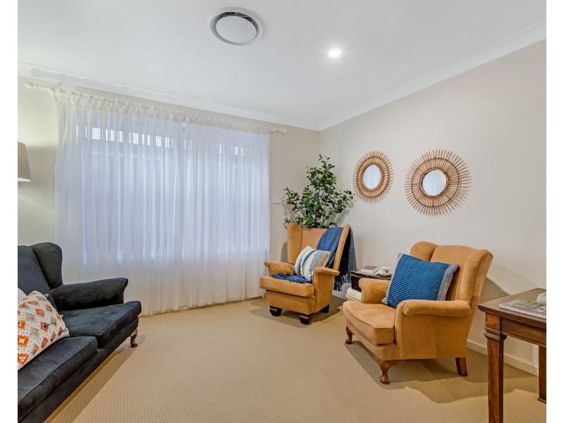 33 Andrew Street, Riverstone NSW 2765