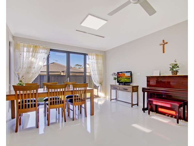 35 Annaluke Street, Riverstone NSW 2765