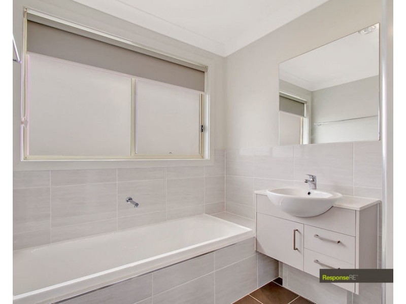 4 Eva Street, Riverstone NSW 2765