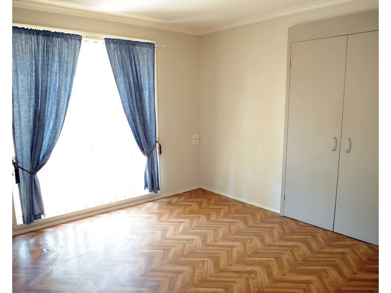 12 Scaddan Street, Quakers Hill NSW 2763