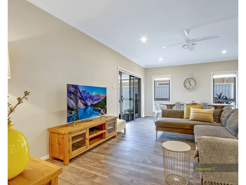 6 Andrew Street, Riverstone NSW 2765